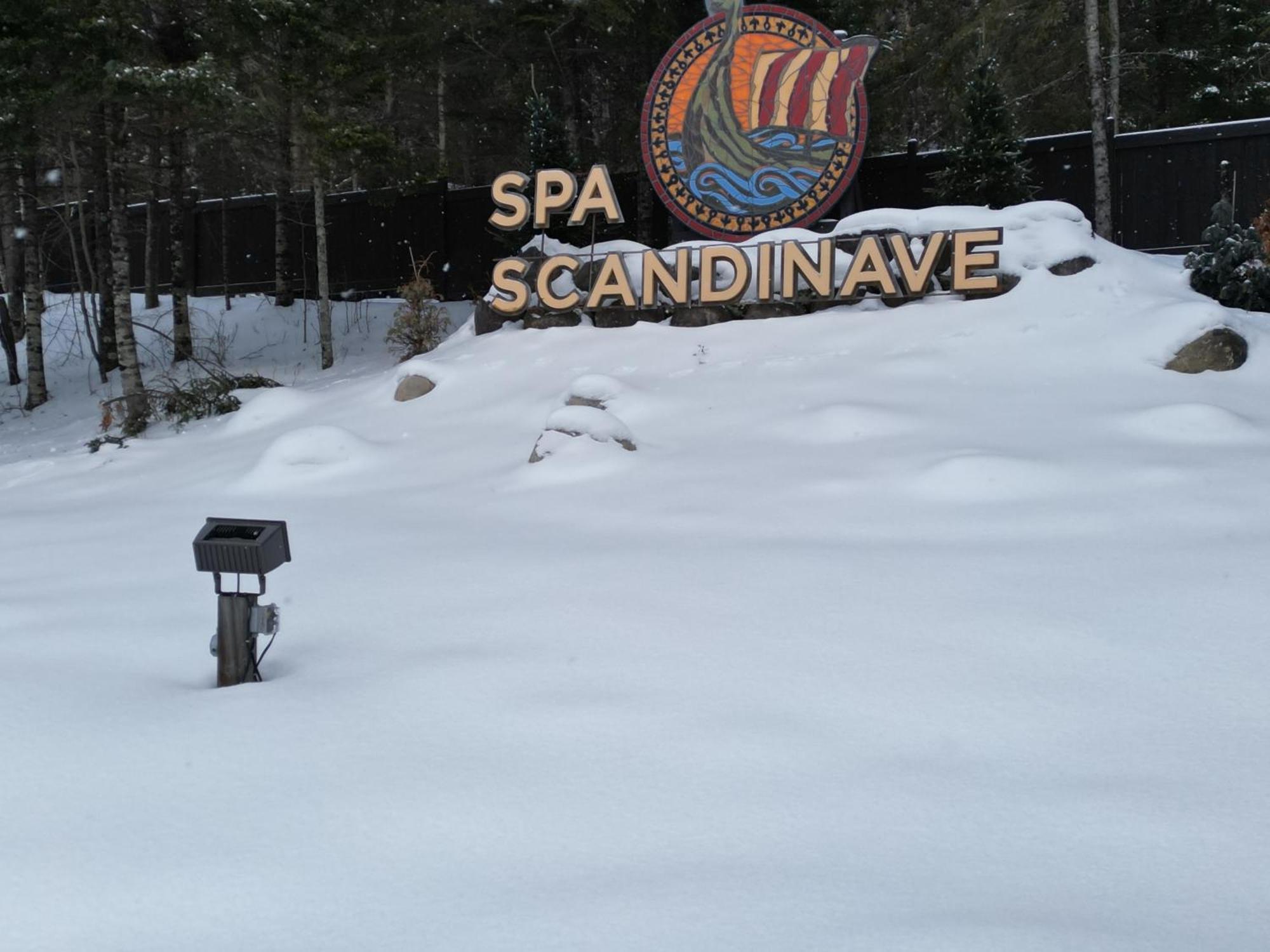 Apartamento Escapade Bonheur Lac-Superieur Exterior foto